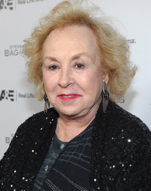 Doris Roberts