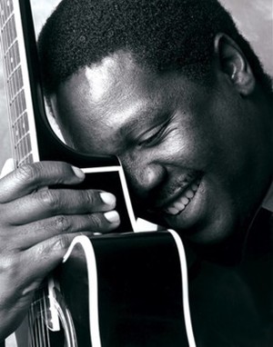 Vusi Mahlasela