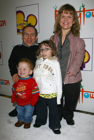 Warwick Davis